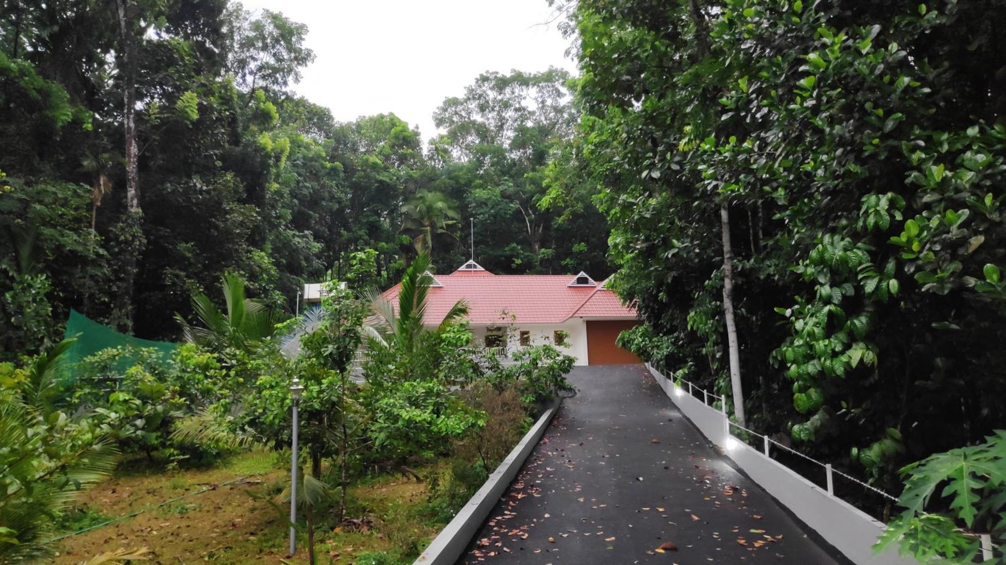 Vettom Manor Villa Kanjirapalli ภายนอก รูปภาพ